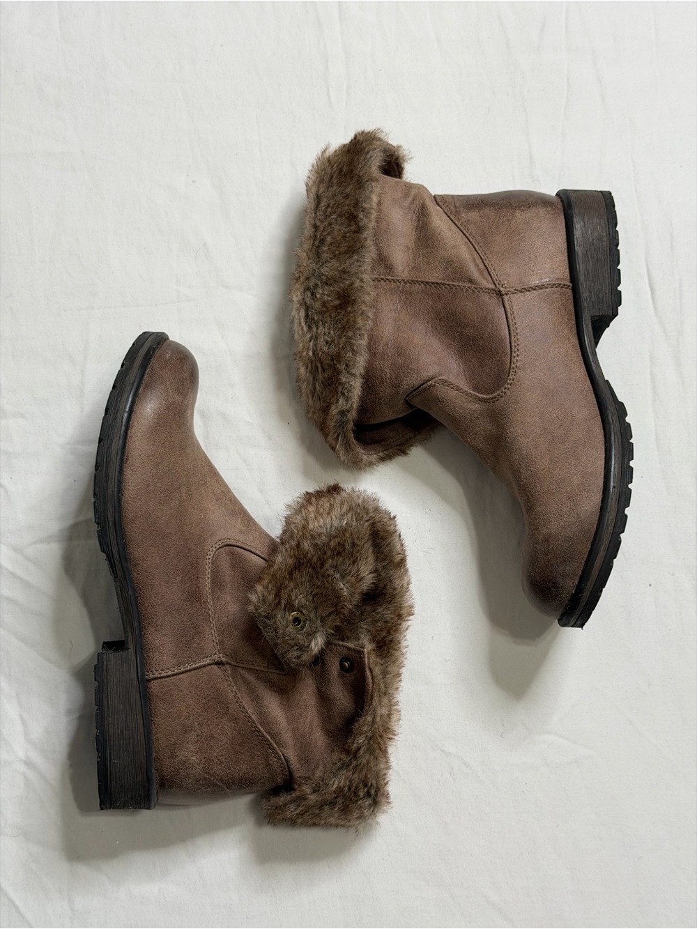 Candie’s “Cahoot” Winter Fold-Down Boots Snap-Button Cuff Faux Fur Boots Size 10
